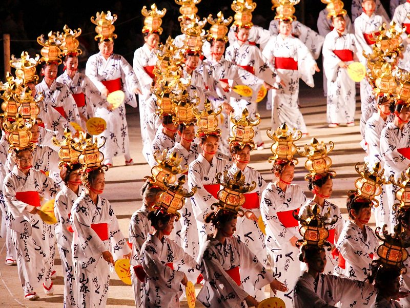 yamaga-lantern-festival-kumamoto