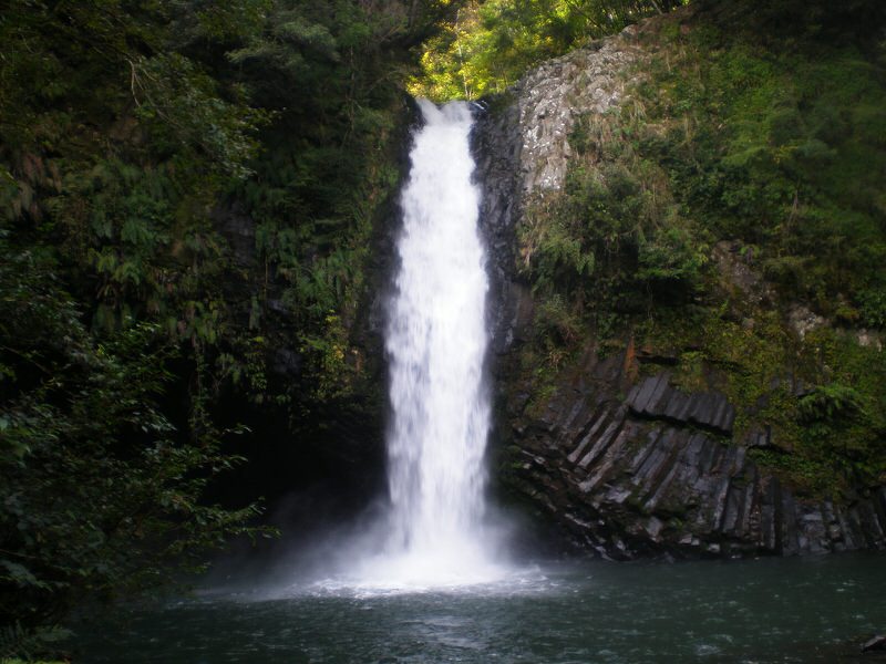 joren-no-taki-waterfall-izu-shizuoka